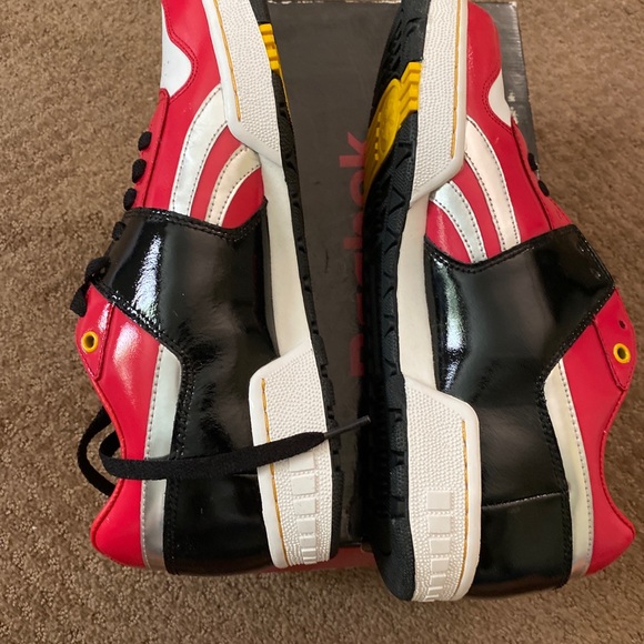 Reebok voltron main image 4